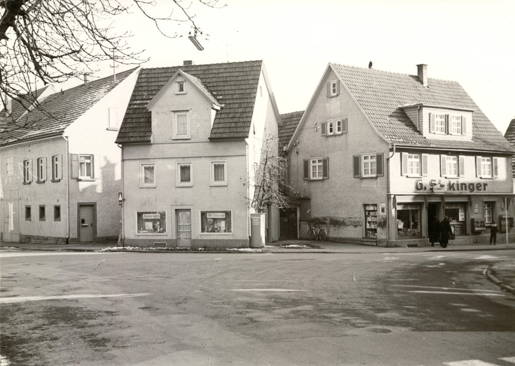 Hauptstr. 1 Ecke Ditzingerstraße G. Sickinger um 1962